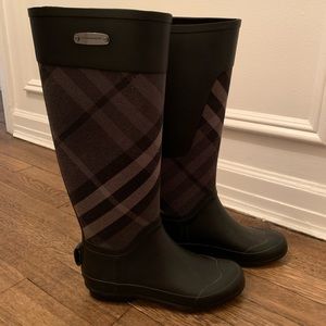 Burberry rain boots